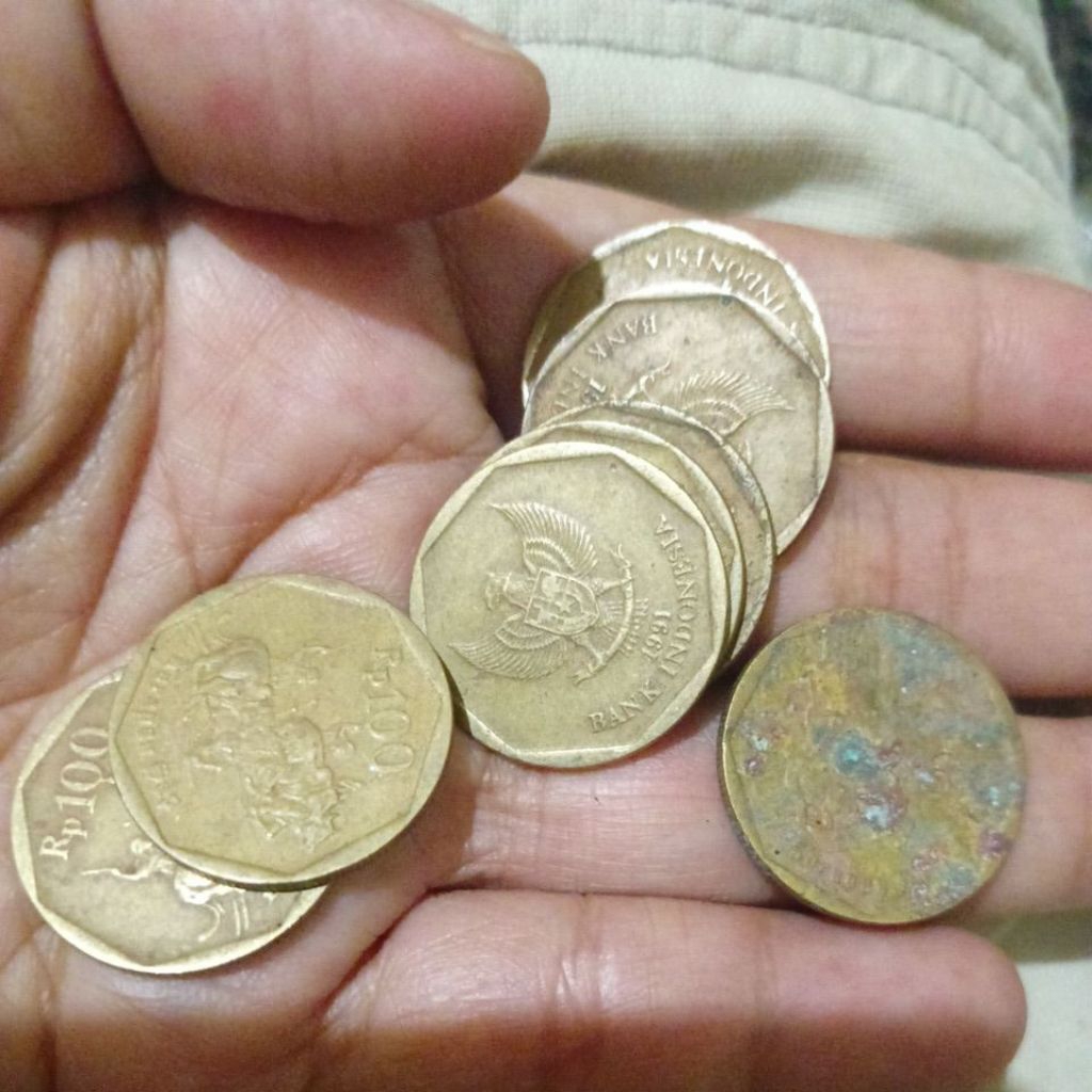 Koin Karapan Sapi Rp100.00