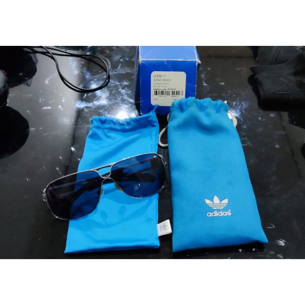 Kacamata Adidas original sunglasses