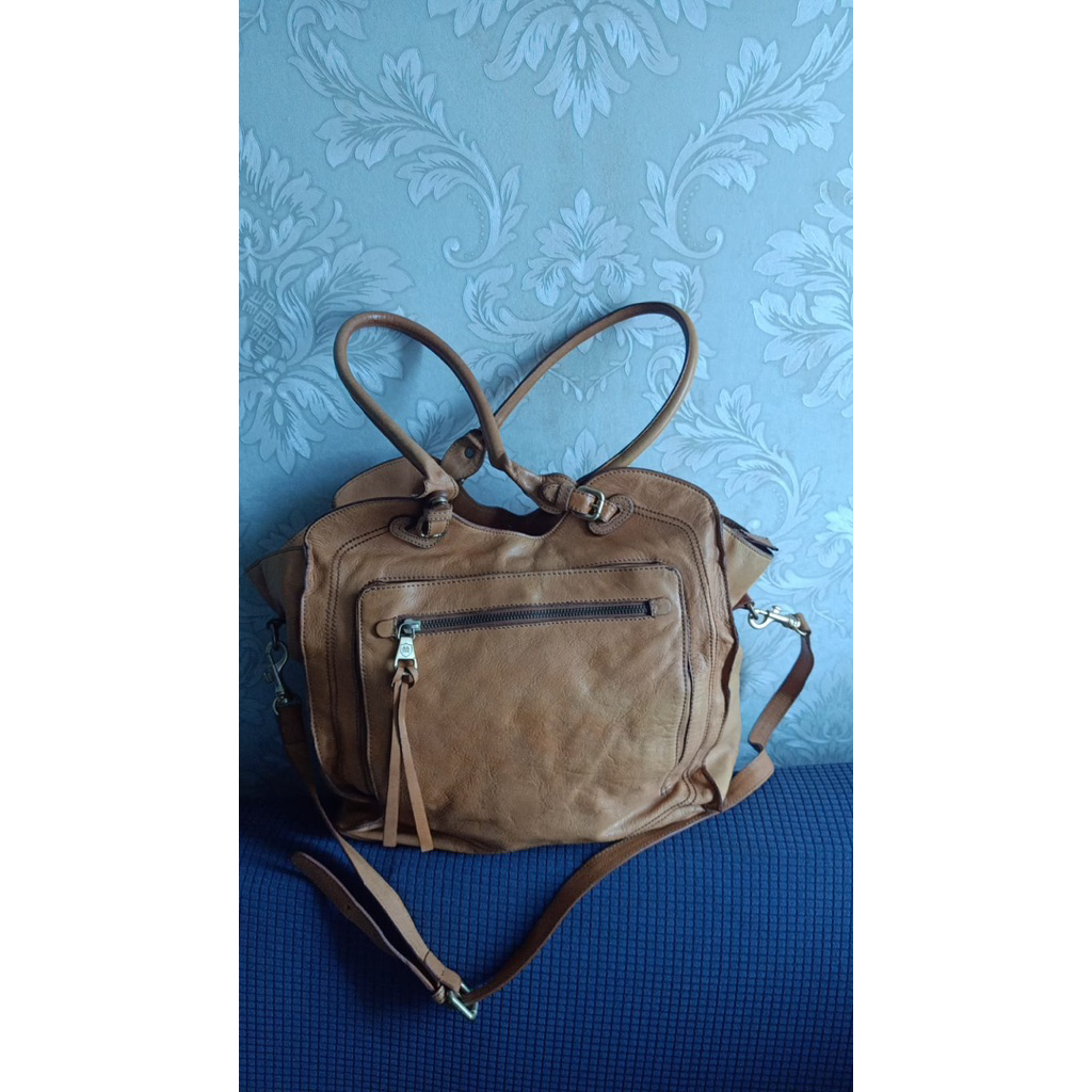 Tas kulit Massimo Dutti Size 30*34 Mulus