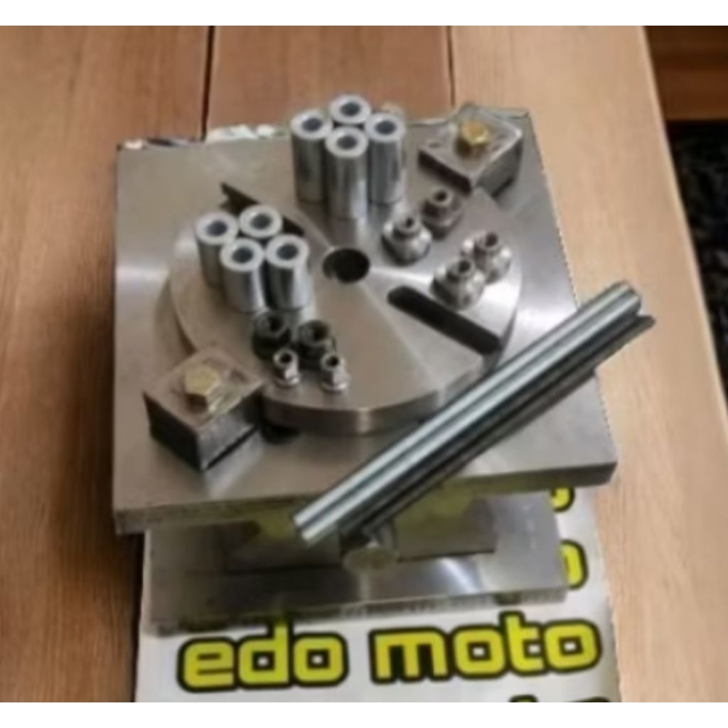 MEJA RUBAH DERAJAT KLEP