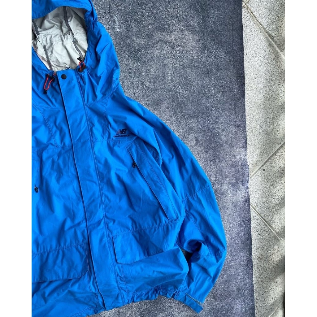 Jaket New Balance