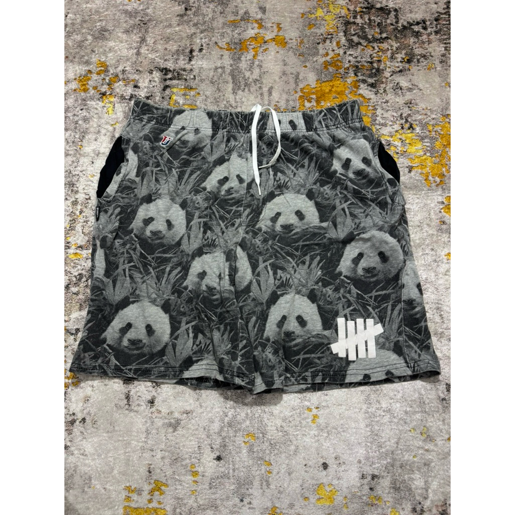 celana pendek Undefeated Size 32-37 P 48 Ol30 Lp 84-98