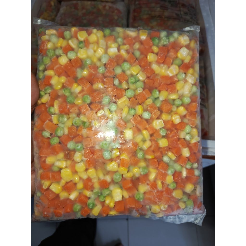 1KG MIX VEGETABLES KUALITAS TERJAMIN ISI KACANG POLONG,JAGUNG,WORTEL | SAYURAN FRESH | MIX SAYURAN S