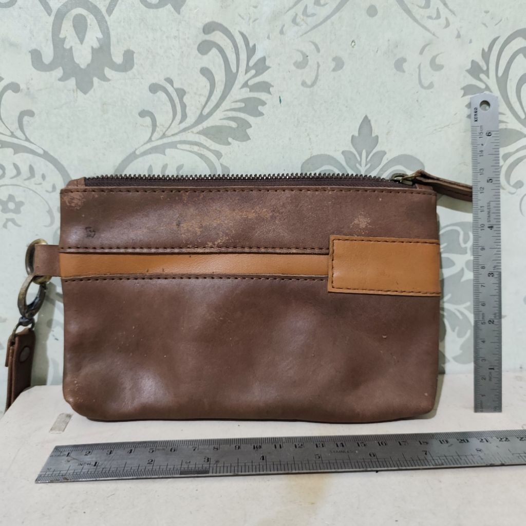 Clutch pria kulit asli lokal preloved