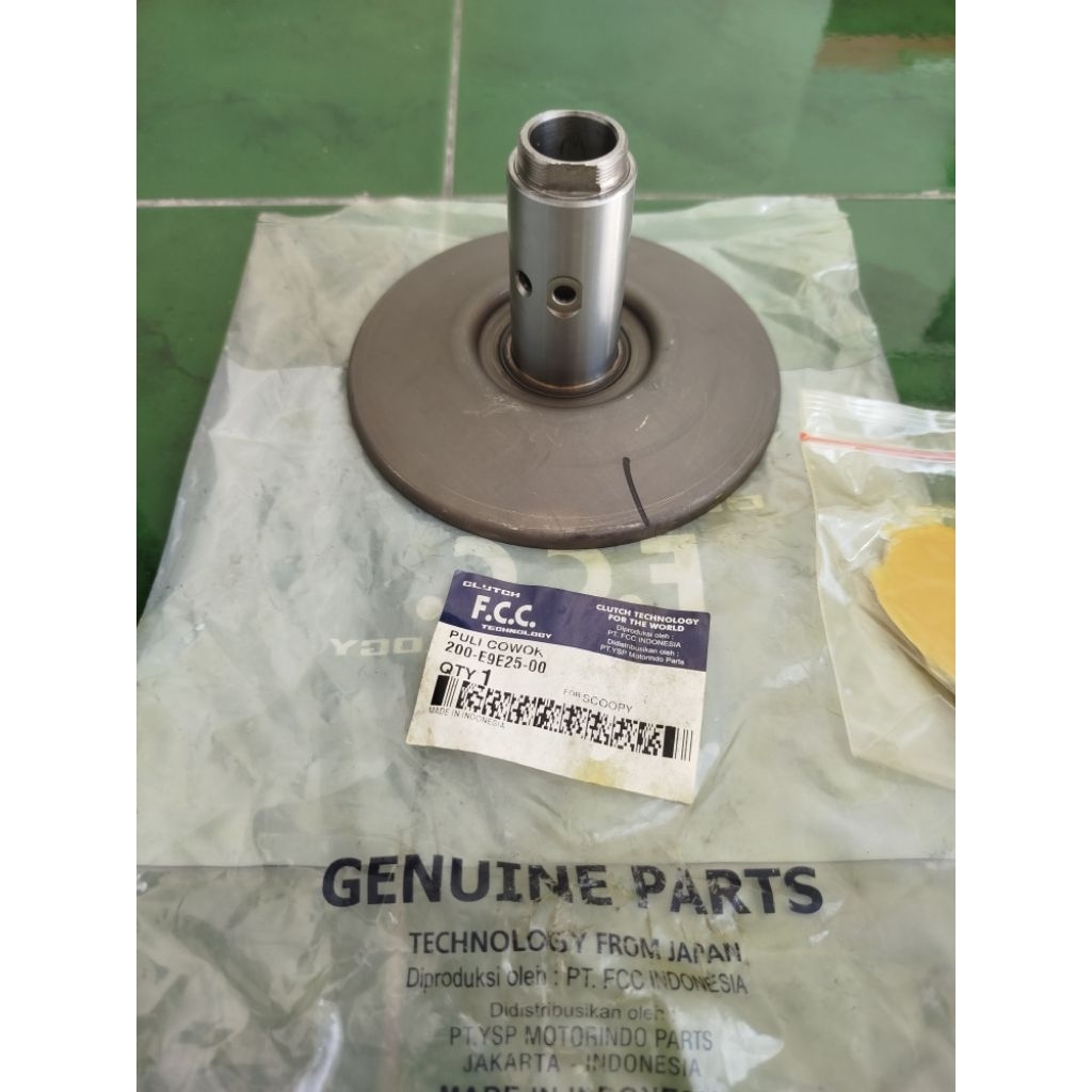 Pully Cowok Pully Panjang Scoopy Original FCC YSP Genuine Parts