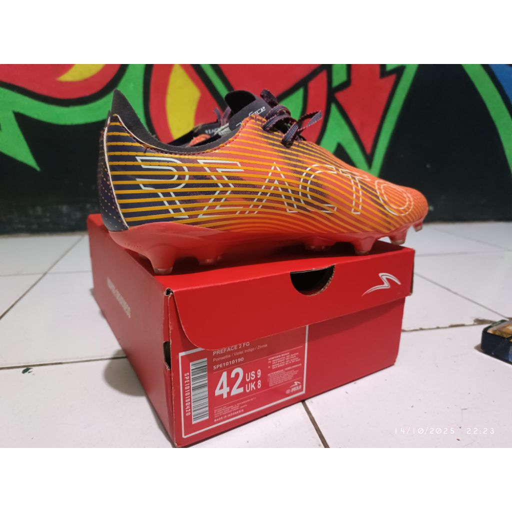 sepatu bola specs ori