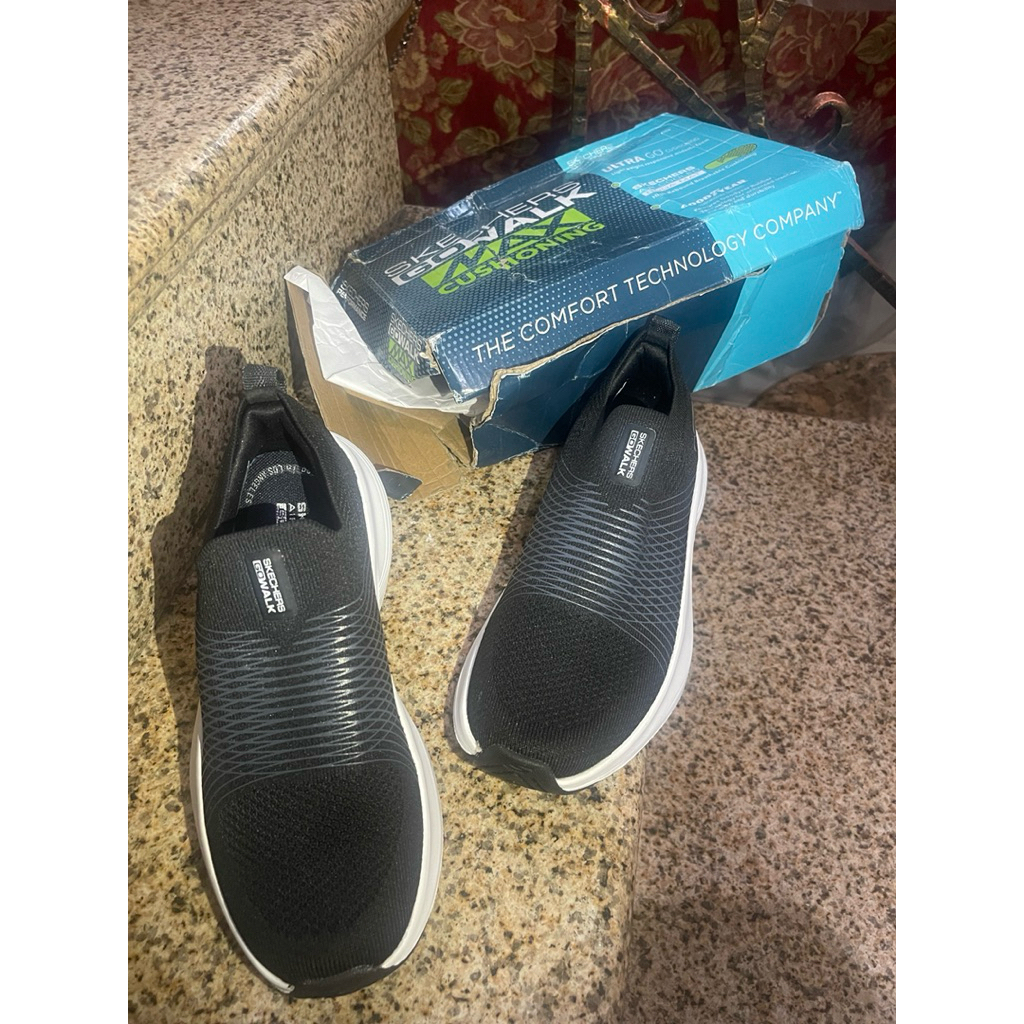 Go Walk Max Walker Sneakers Black size 39