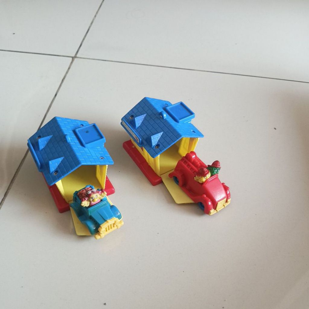 maskot McD 3