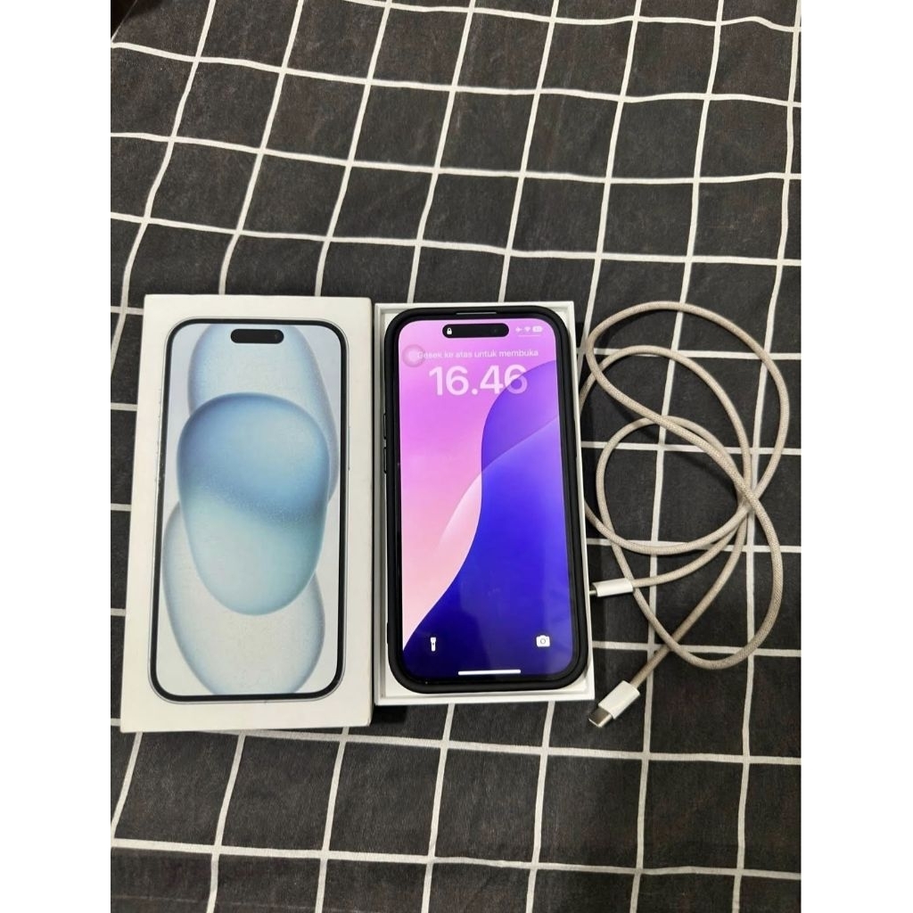 iphone 15 biasa