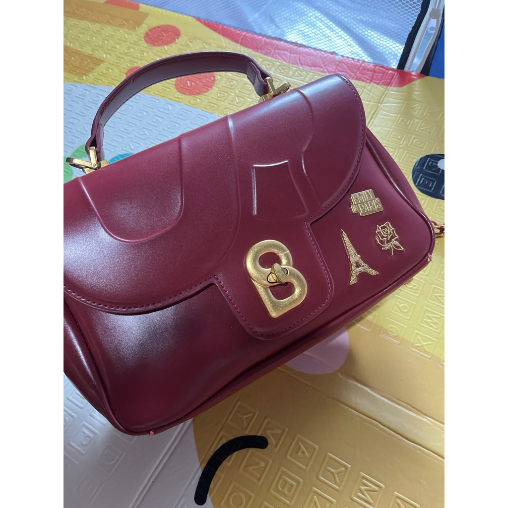 preloved tas buttonscarves emily in paris lengkap box ya cuma minus bagian kaki tas