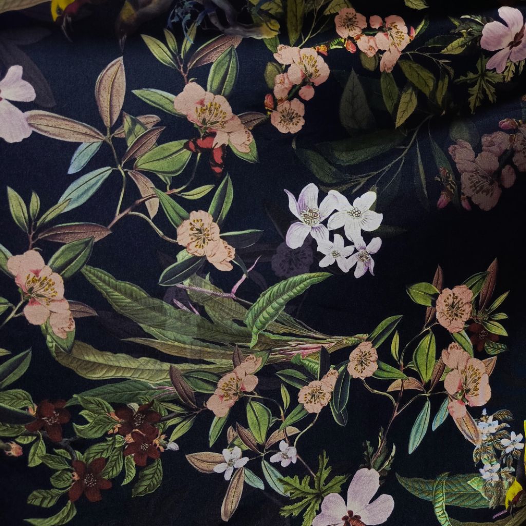 kain satin motif - kain satin silk motif - kain satin armani - kain satin polos - kain satin velvet 