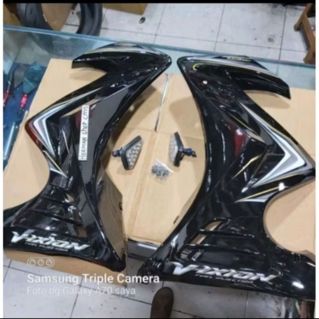 Sayap Vixion Old 2008-2012 Half fairing Vixion old Body samping vixion old