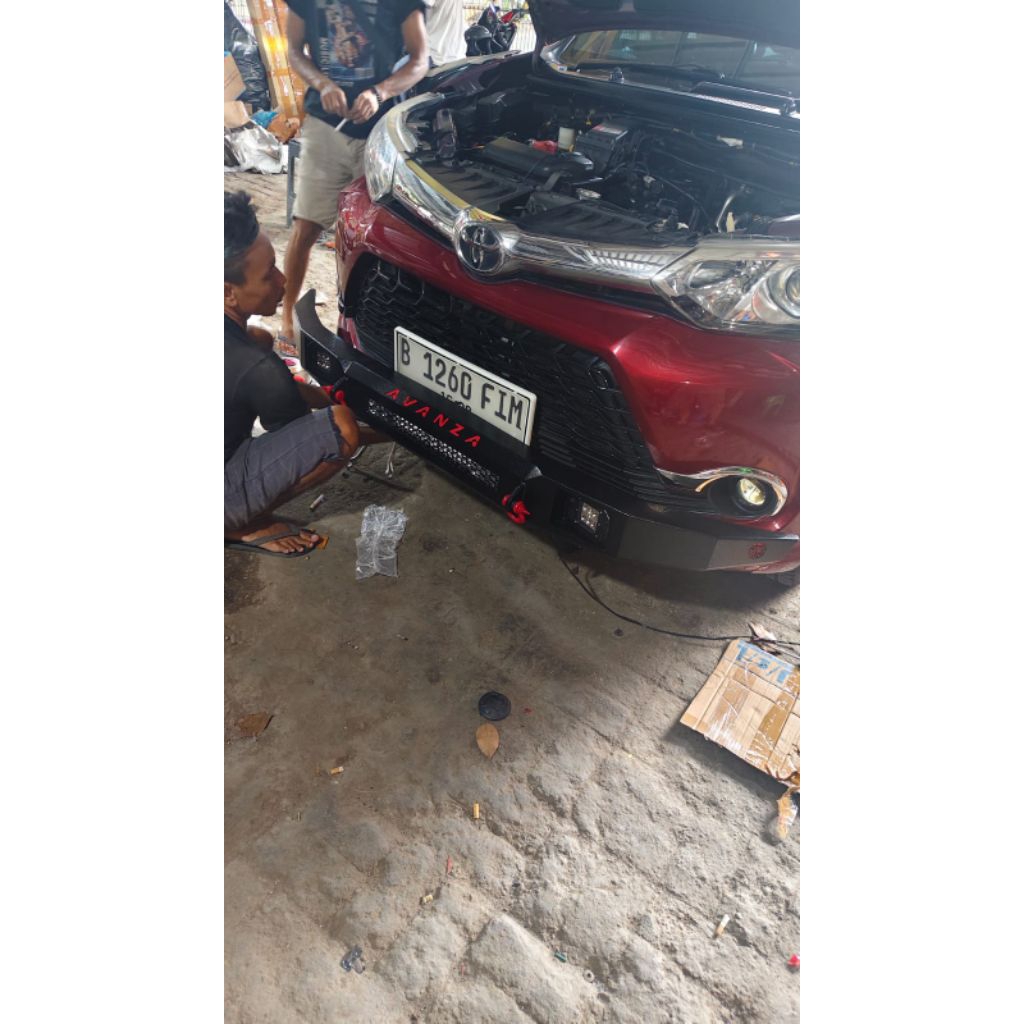 Tanduk towing bemper depan mobil Toyota Avanza model custom
