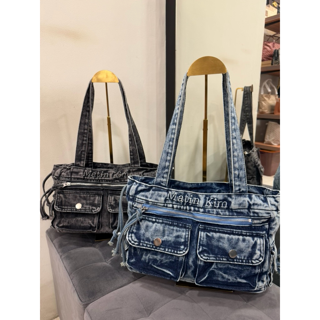 Lovelle — Matin Kim Denim Bag Ready Denim dan Black | Tas tote jinjing Korea denim jeans matin kim