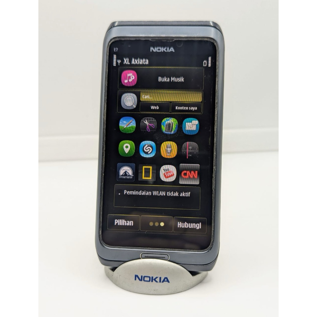 Nokia E7 Communicator