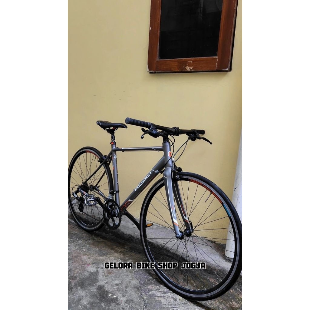 Sepeda polygon bekas HELIOS F3 Frame alloy fork Carbon