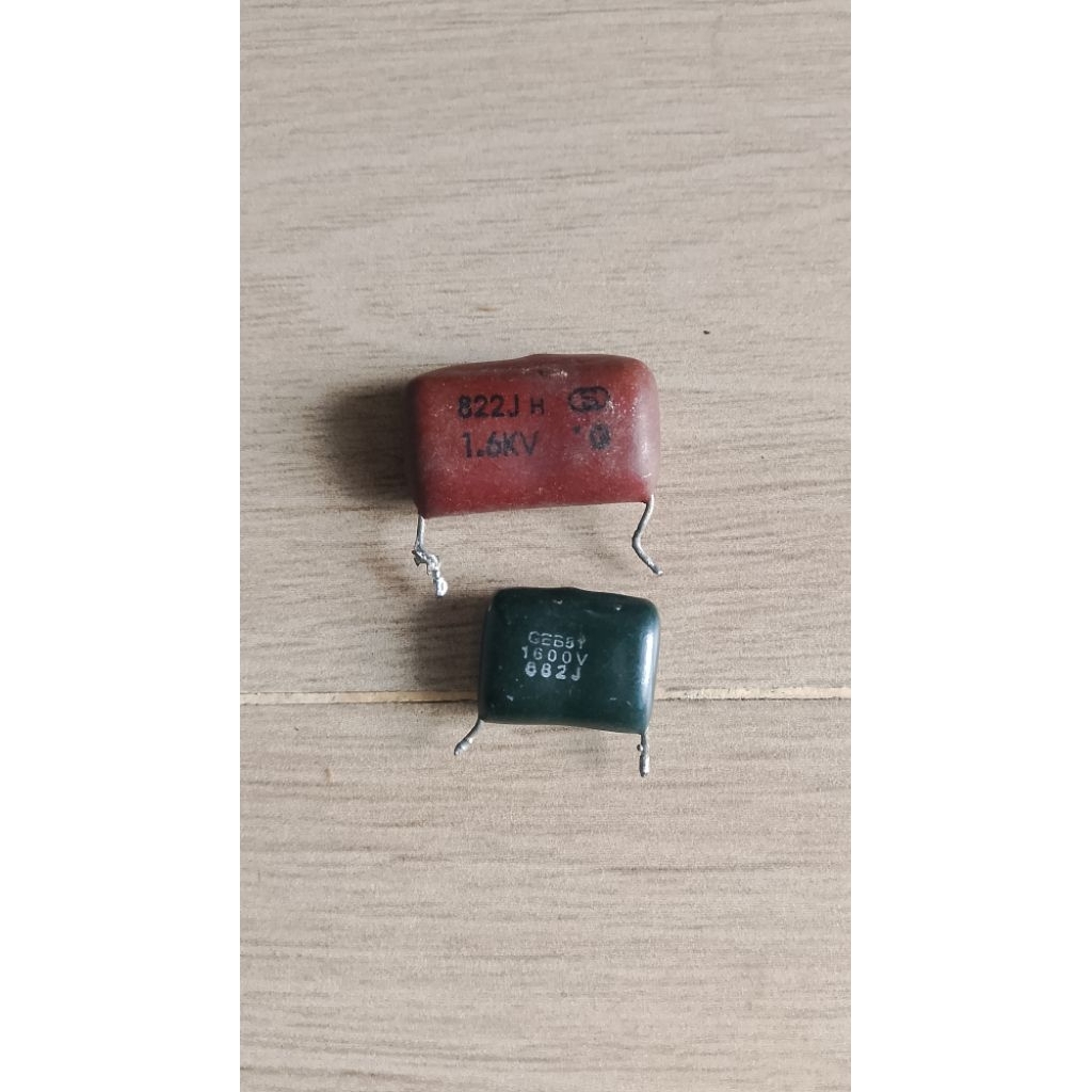 capasitor milar cabutan tv 882 j / 1600 vol