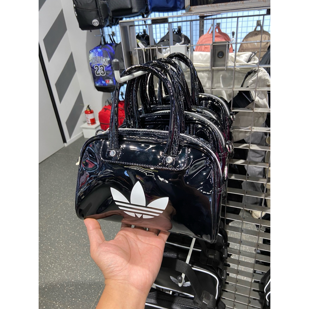 Adidas adicolor bowling bag original