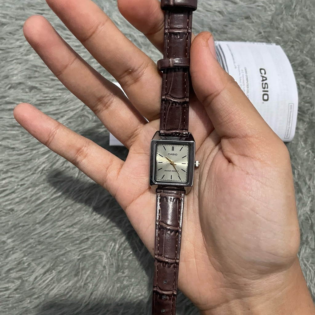 Jam Tangan Analog Wanita Casio LTP-V007L-9E Cartier Tank lookalike