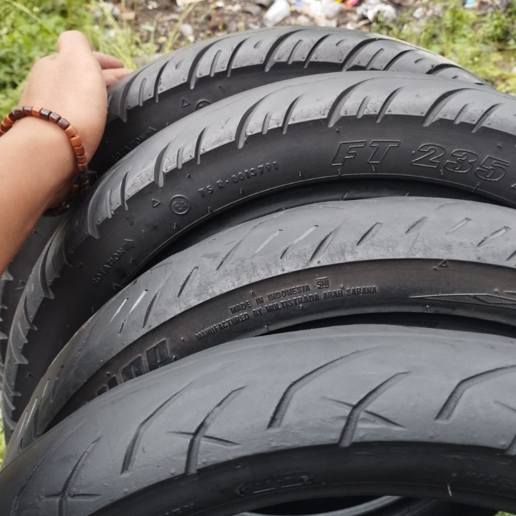 Ban Bekas / Copotan Ring 14 Uk 80/90