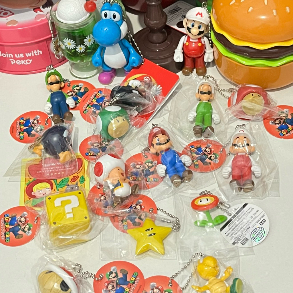 Super mario keychain mario nintendo original