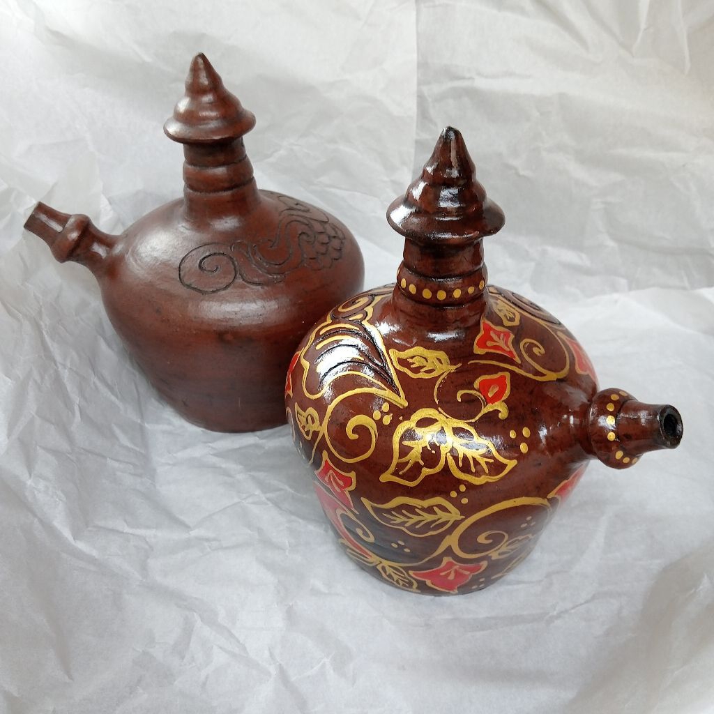 Kendi Maling 1 dan 2 pancuran gerabah tanah liat