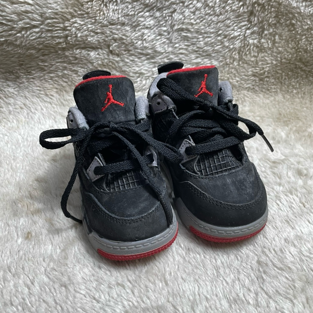 Sneakers Kids / Sepatu anak JORDAN 4 Retro original