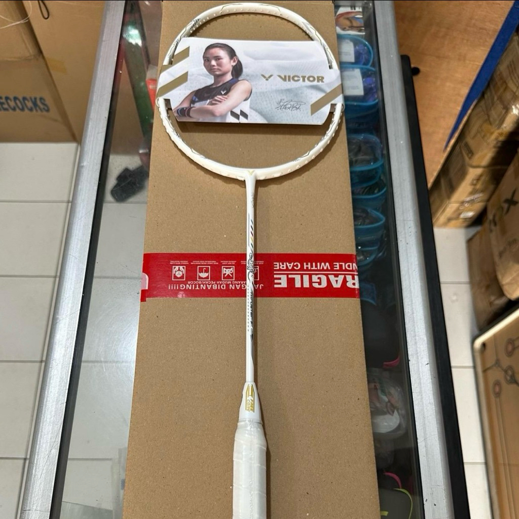raket badminton victor thruster f
