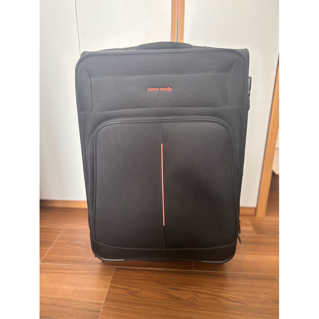 preloved koper Pierre cardin