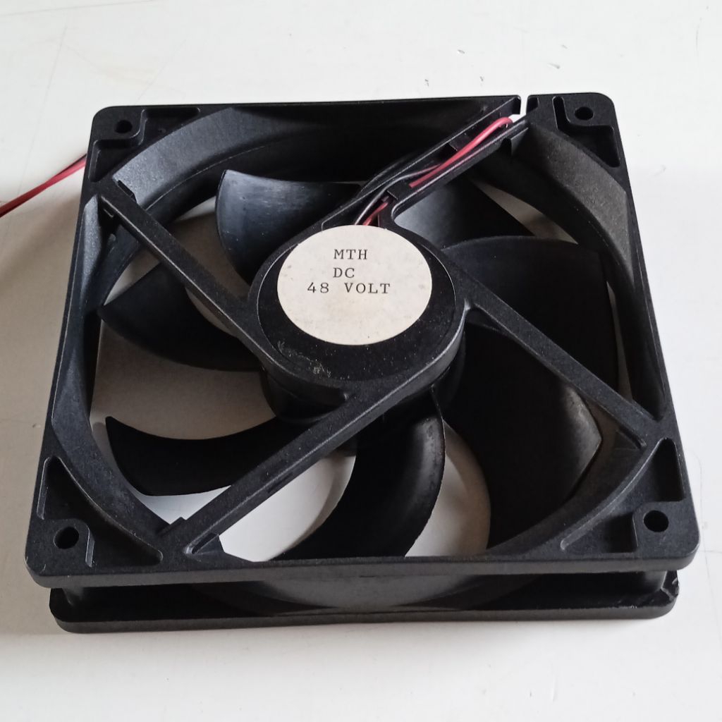 KIPAS DC 48V 12X12 CM TEBAL 2.5CM FAN BEKAS