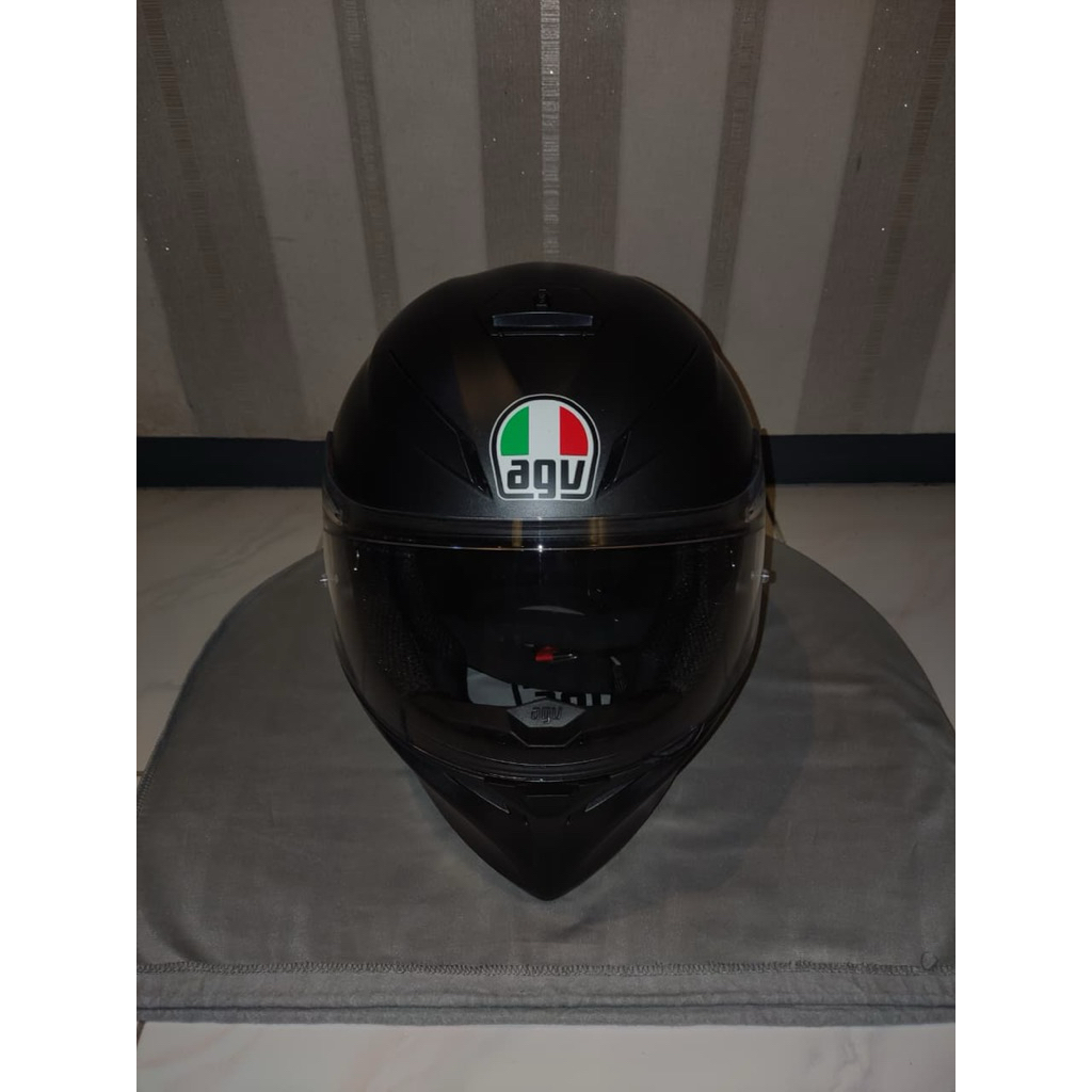 Helm AGV K3 SV Matte Black