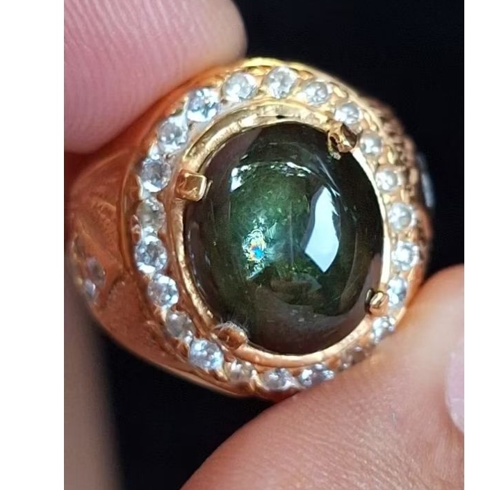 Bangsing menawaratna kristal / black sapphire