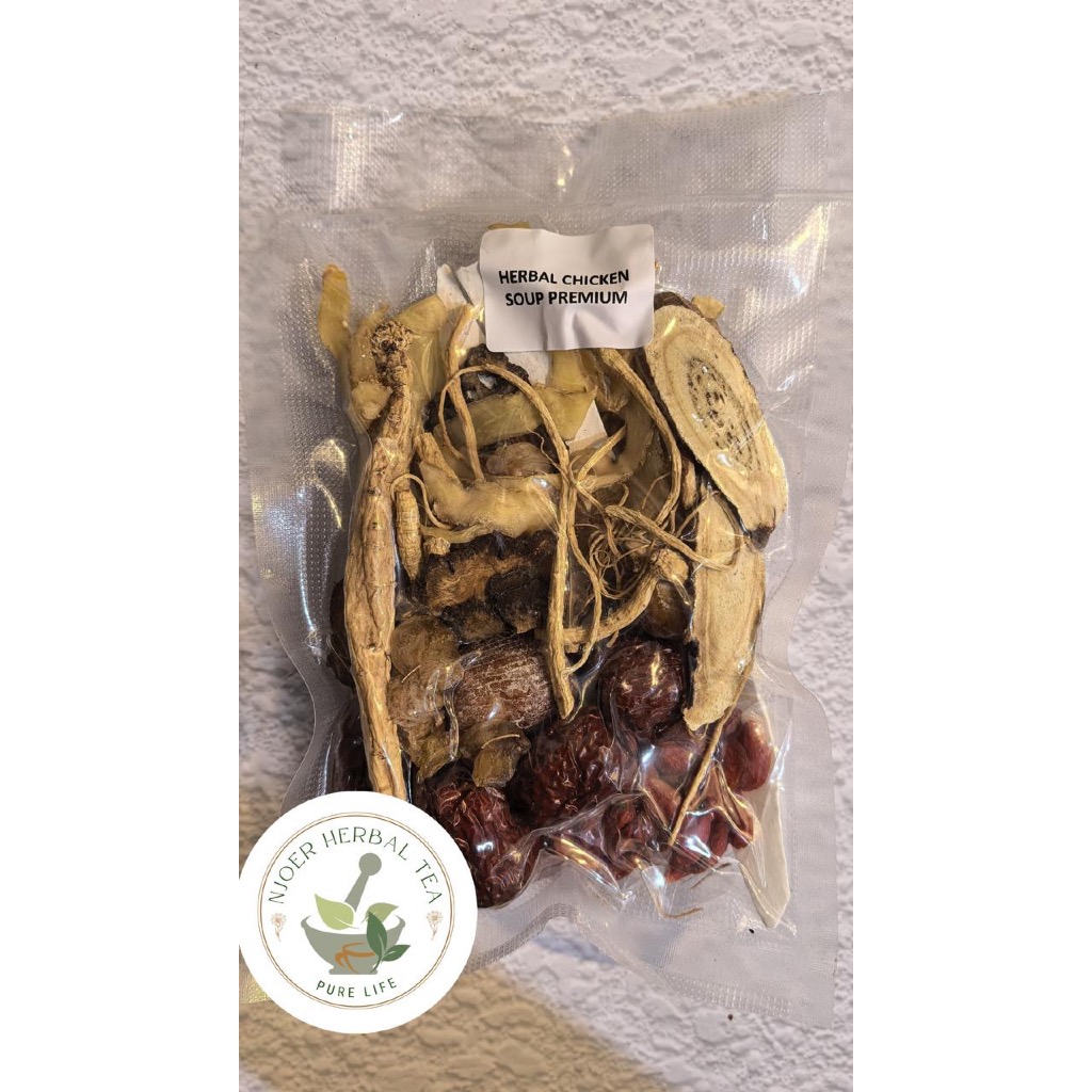 Herbal Chicken Soup / Racikan Herbal dengan bahan premium