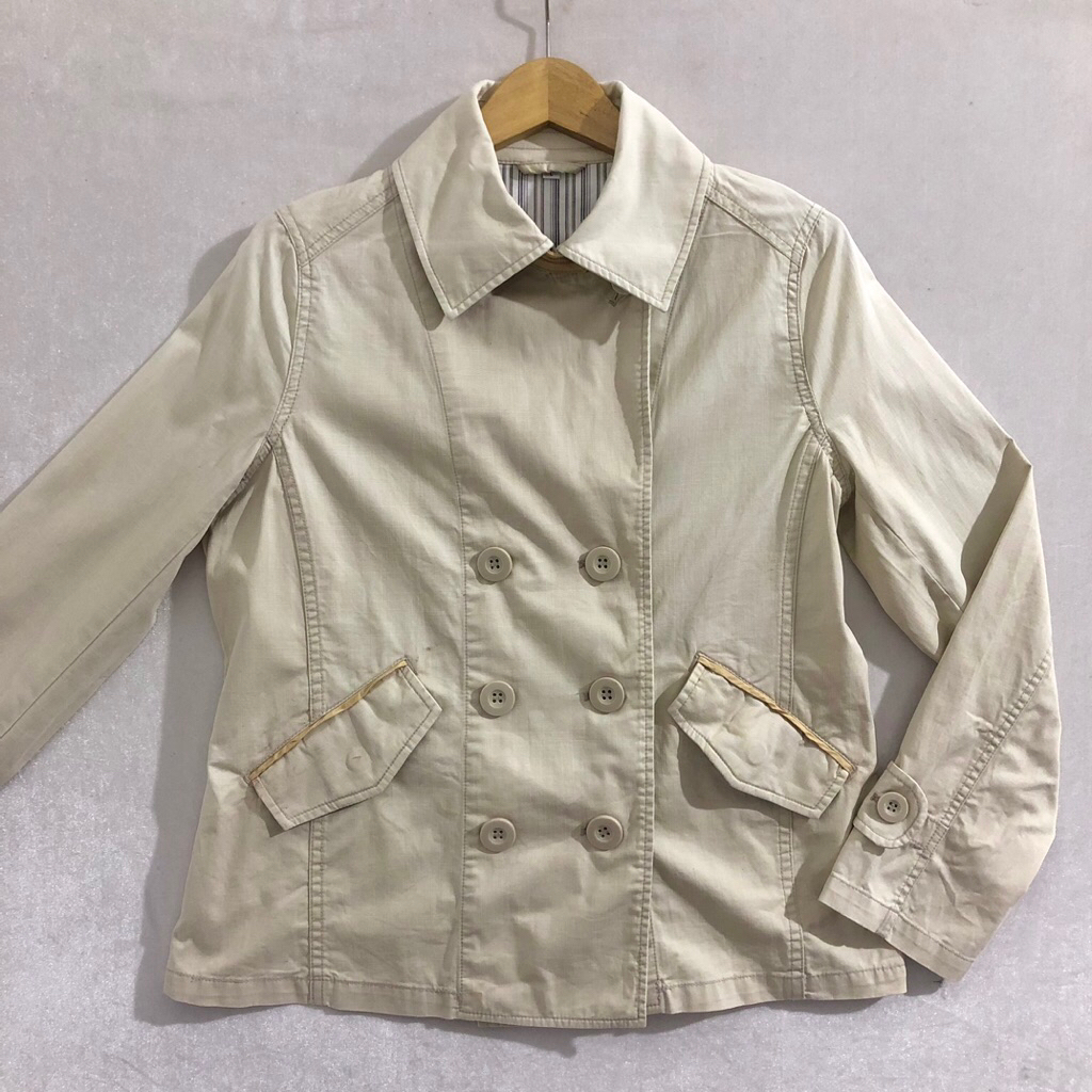 Coat blazer LD 100 size L krem jackets minus noda samar outer musim dingin light academia sku 1484