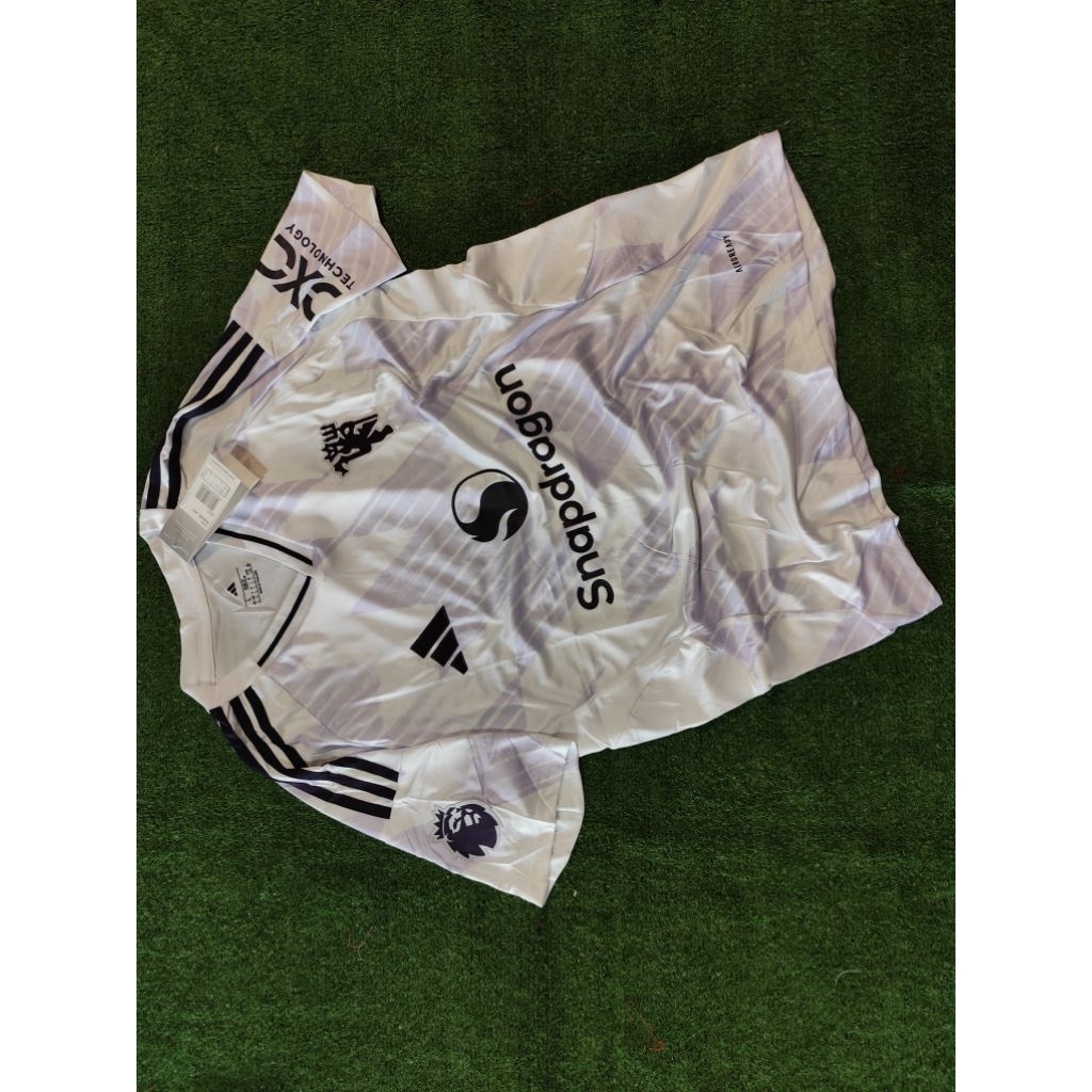 Jersey Manchester united away 2025