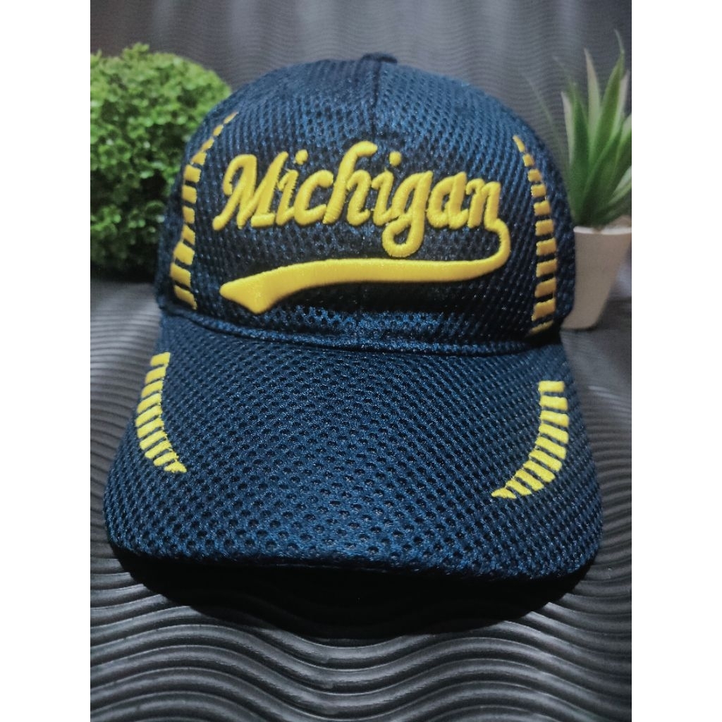 Topi Michigan / Topi Dewasa / Topi Second / Topi Baseball / Topi Bekas