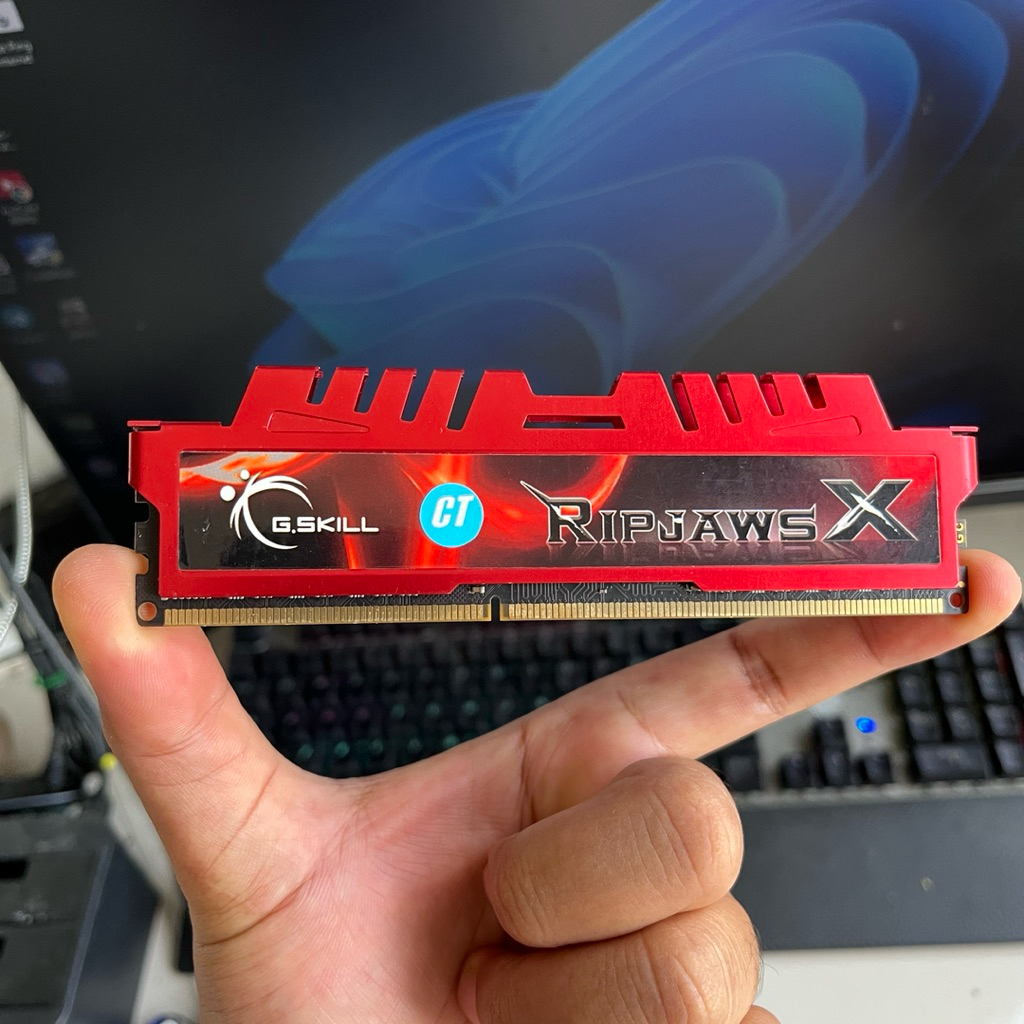 RAM GAMING G.SKILL RIPJAWS X 8GB PC3-12800/1600MHZ DDR3 MERAH
