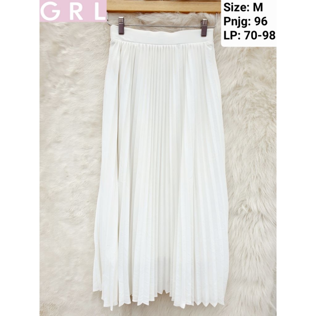 GRL Rok Skirt Plisket Sifon Flowy Wanita