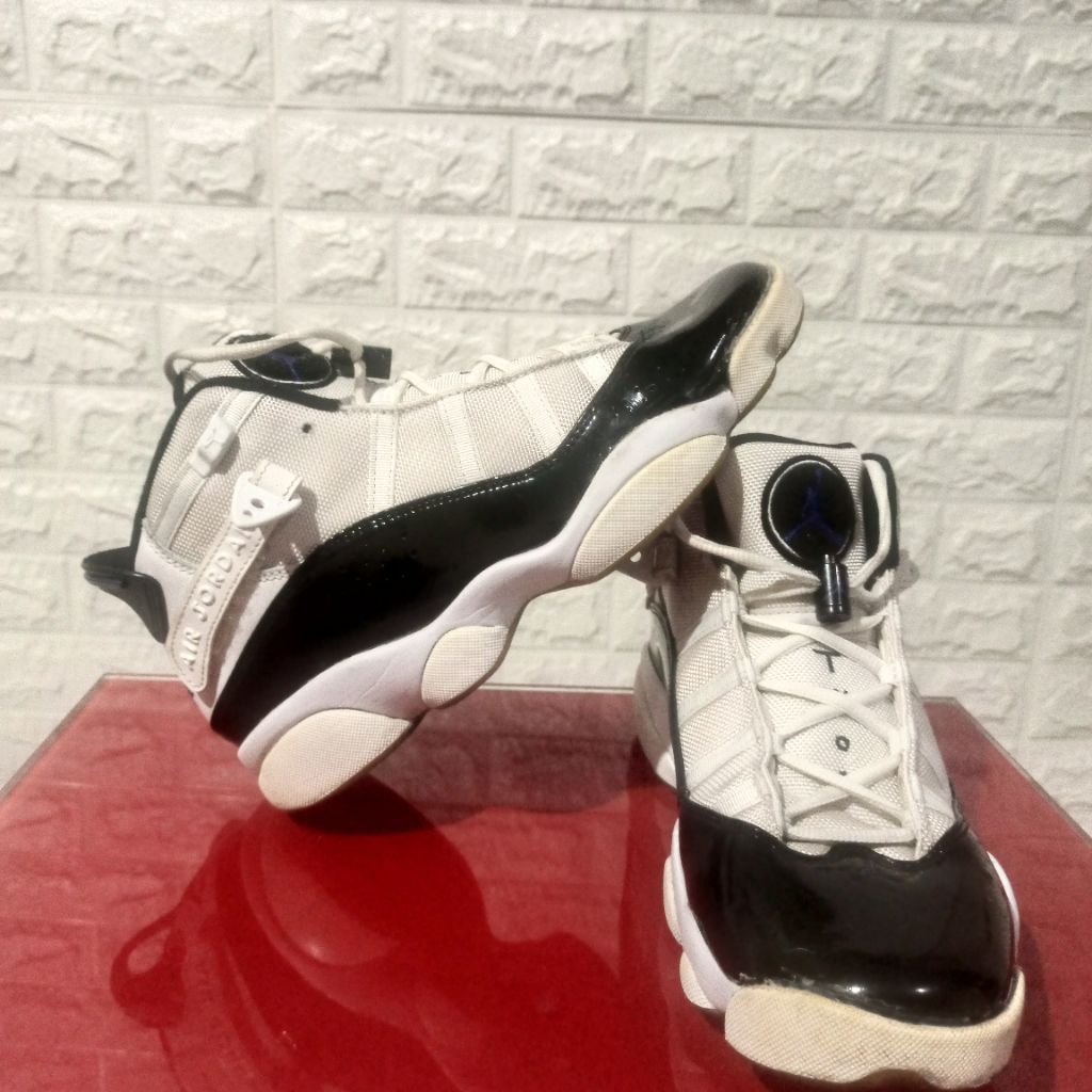 Sepatu Basket Branded Original Second Size 42,5