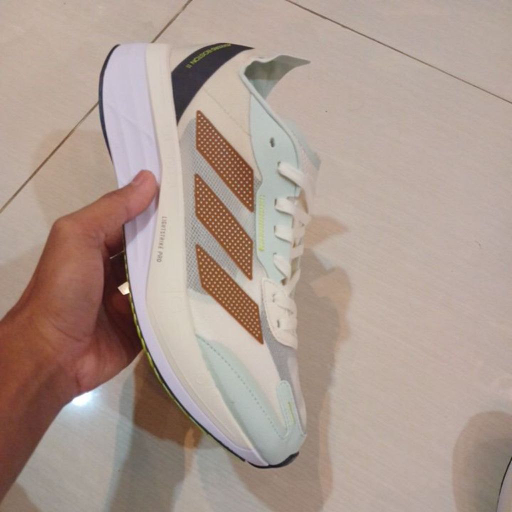 BOSTON 11 UK.38.40..42.43