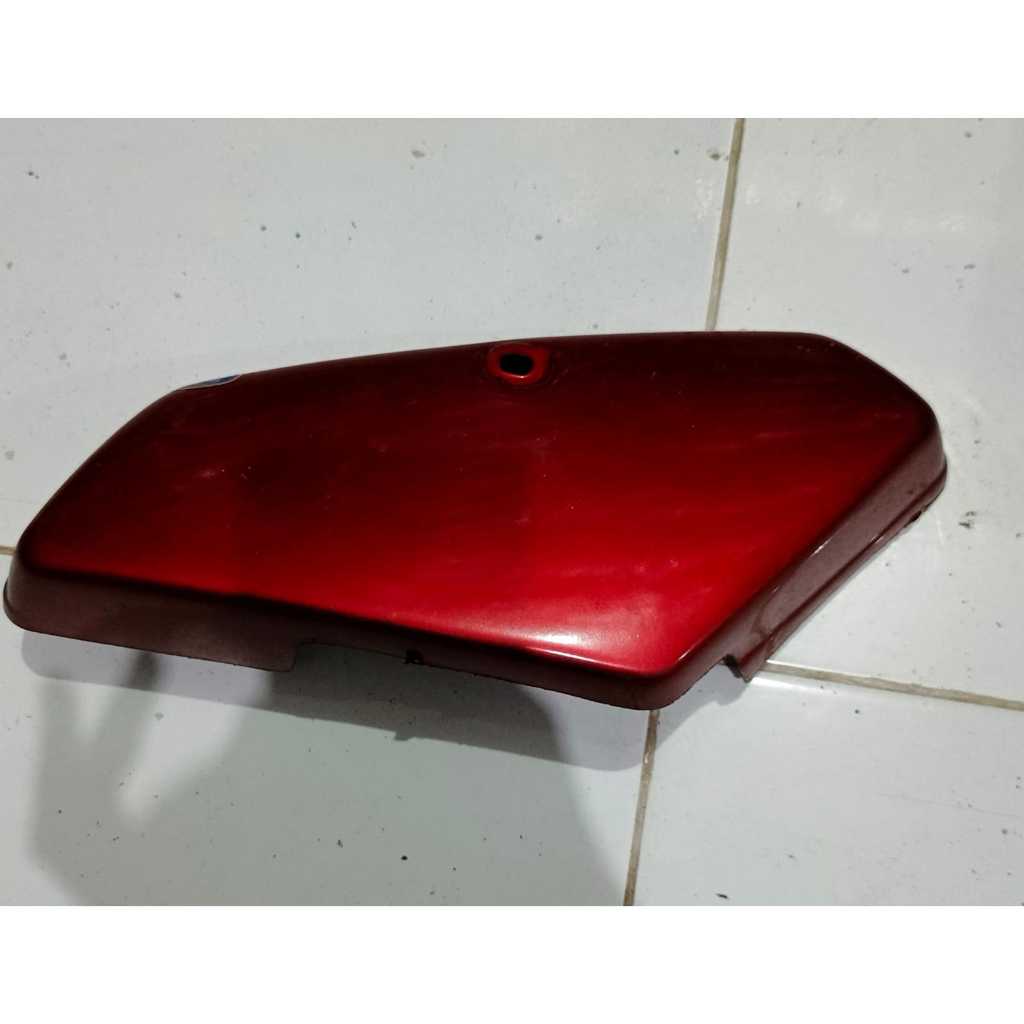 COVER AKI /TOOLBOX TUTUP ACCU C700