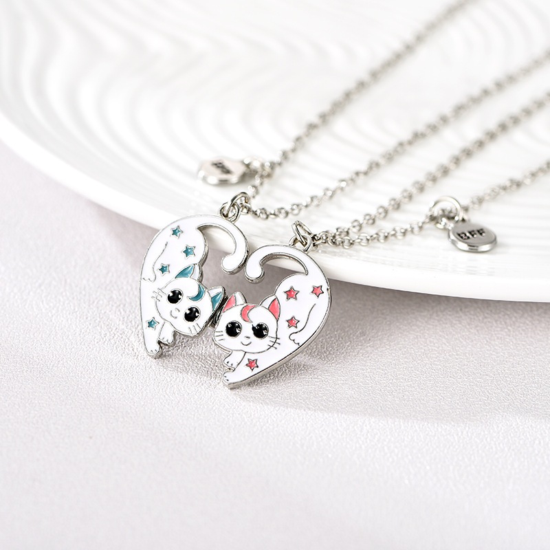 Kalung Couple Kucing Lucu BFF – Kalung Persahabatan Magnet Love Cat untuk Sahabat / Pasangan