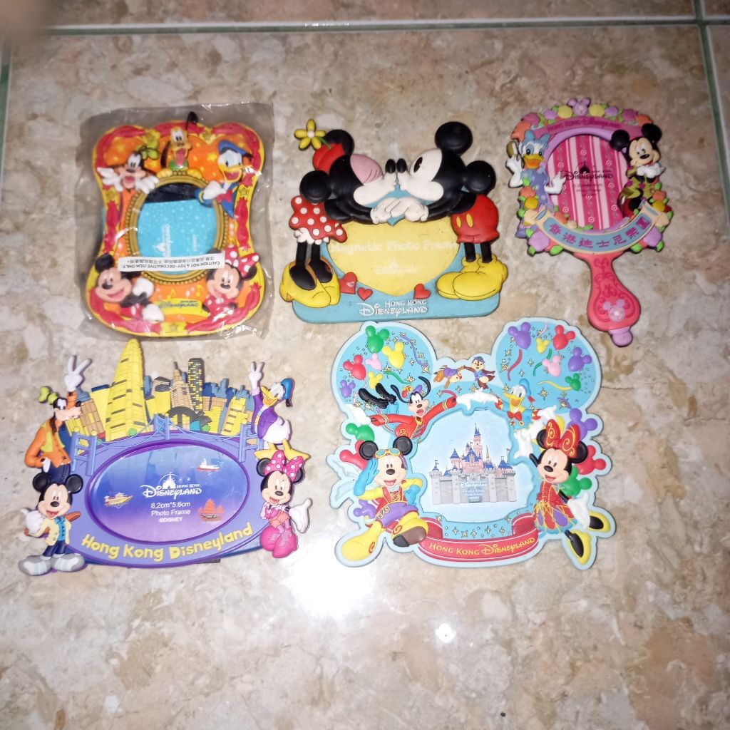Disneyland Hong Kong Photo Frame Set