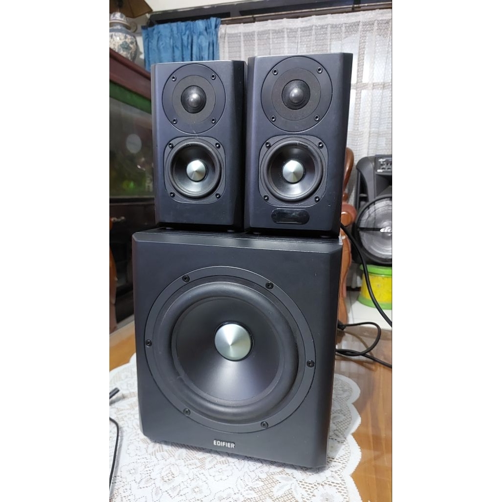 Edifier S351DB