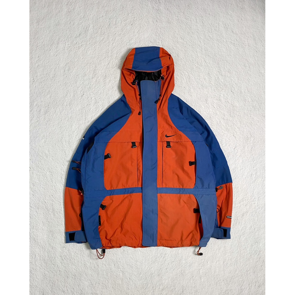 Vintage Acg storm fit jacket