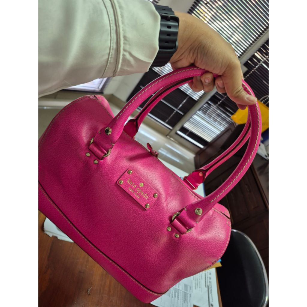 Preloved Kate Spade Satchel Fuschia Original