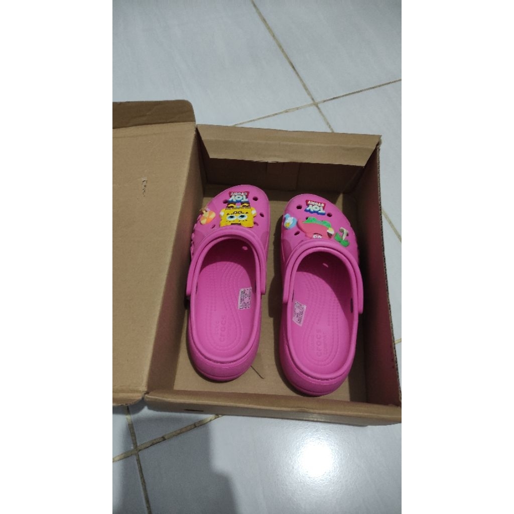 PL Sandal Crocs Wanita size 35/36 Termurah /Preloved Sandal Crocs Wanita