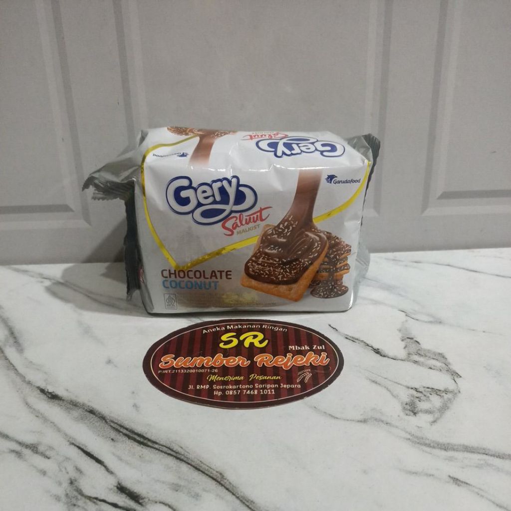 GERY SALUT CHOCOLATE COCONUT BERAT 105 GRAM