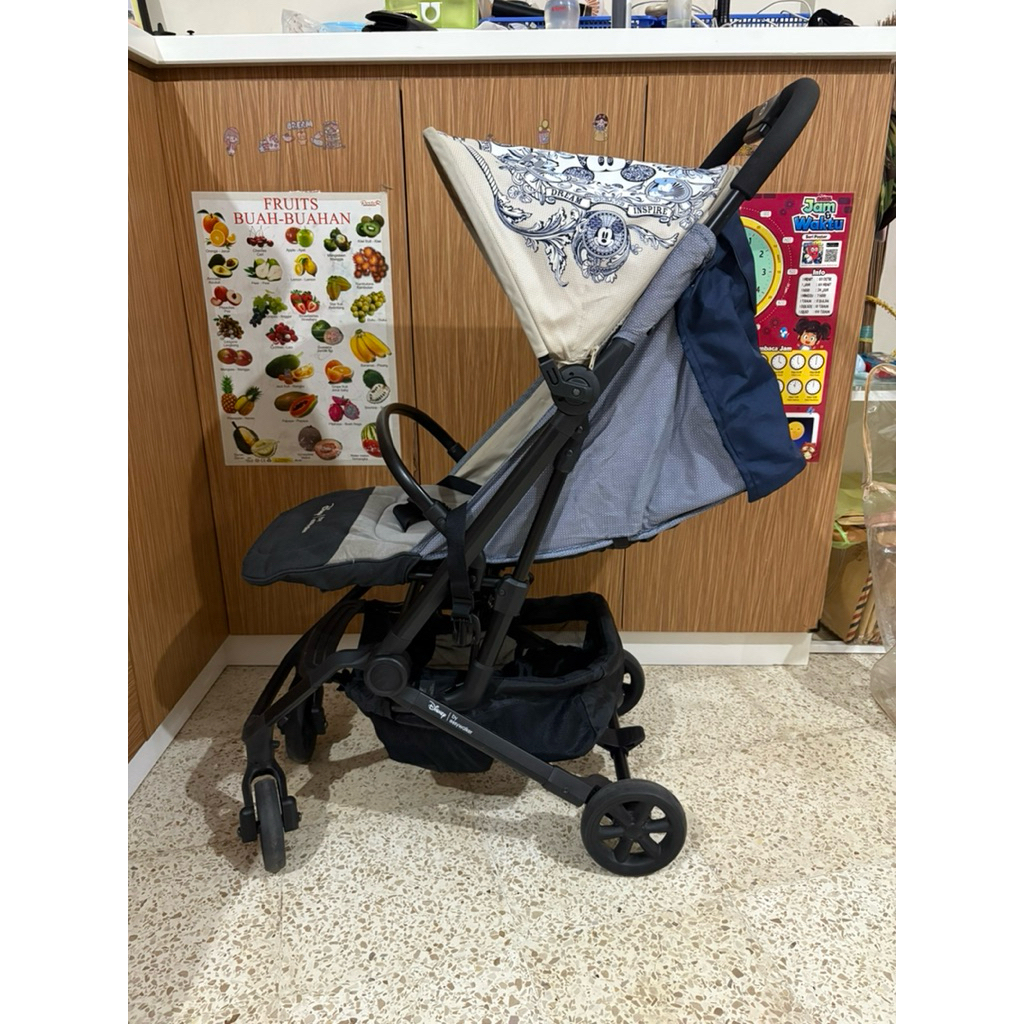 stroller easy walker disney