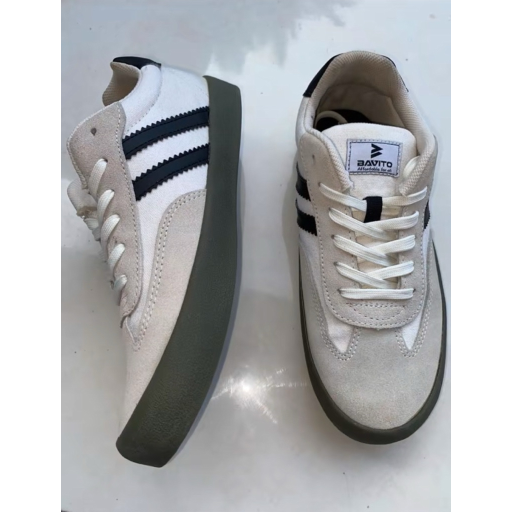 PRELOVED SEPATU BAVITO